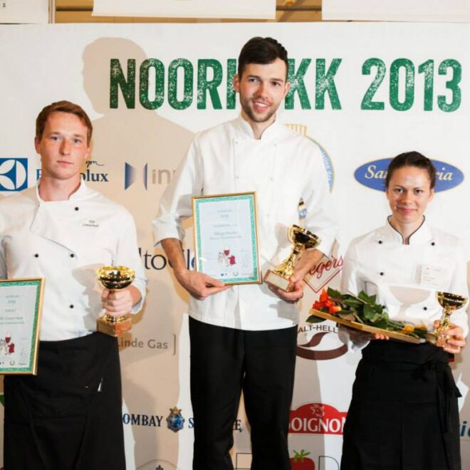 1424424_548452391900282_2067808617_n